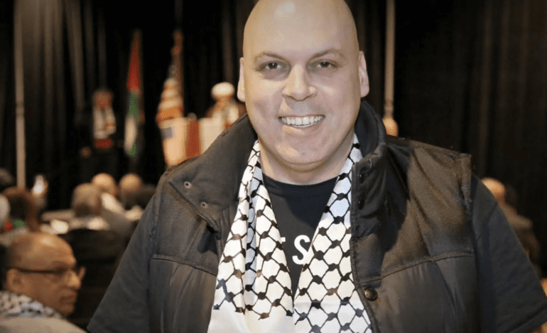 عامر زهر يروي لـ«صدى الوطن» تفاصيل اعتقاله على يد الشرطة الإسرائيلية خلال عرض كوميدي في الناصرة